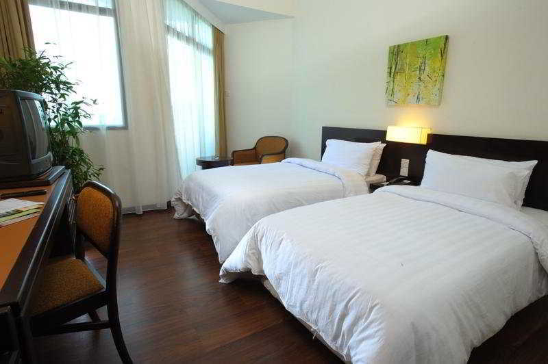 Hotel Sentral Seaview @ ​Beachfront Tanjung Bungah  Exteriér fotografie
